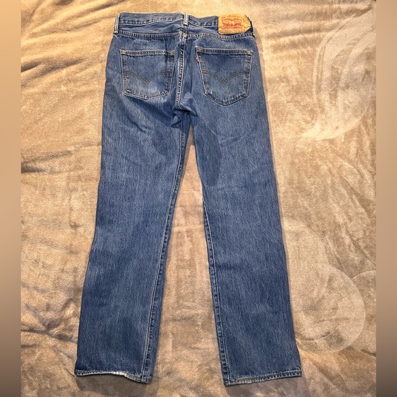 Levi's 501 Original Mid Rise Regular Fit Straight Leg Jeans - Dark Stonewash - Picture 4 of 4
